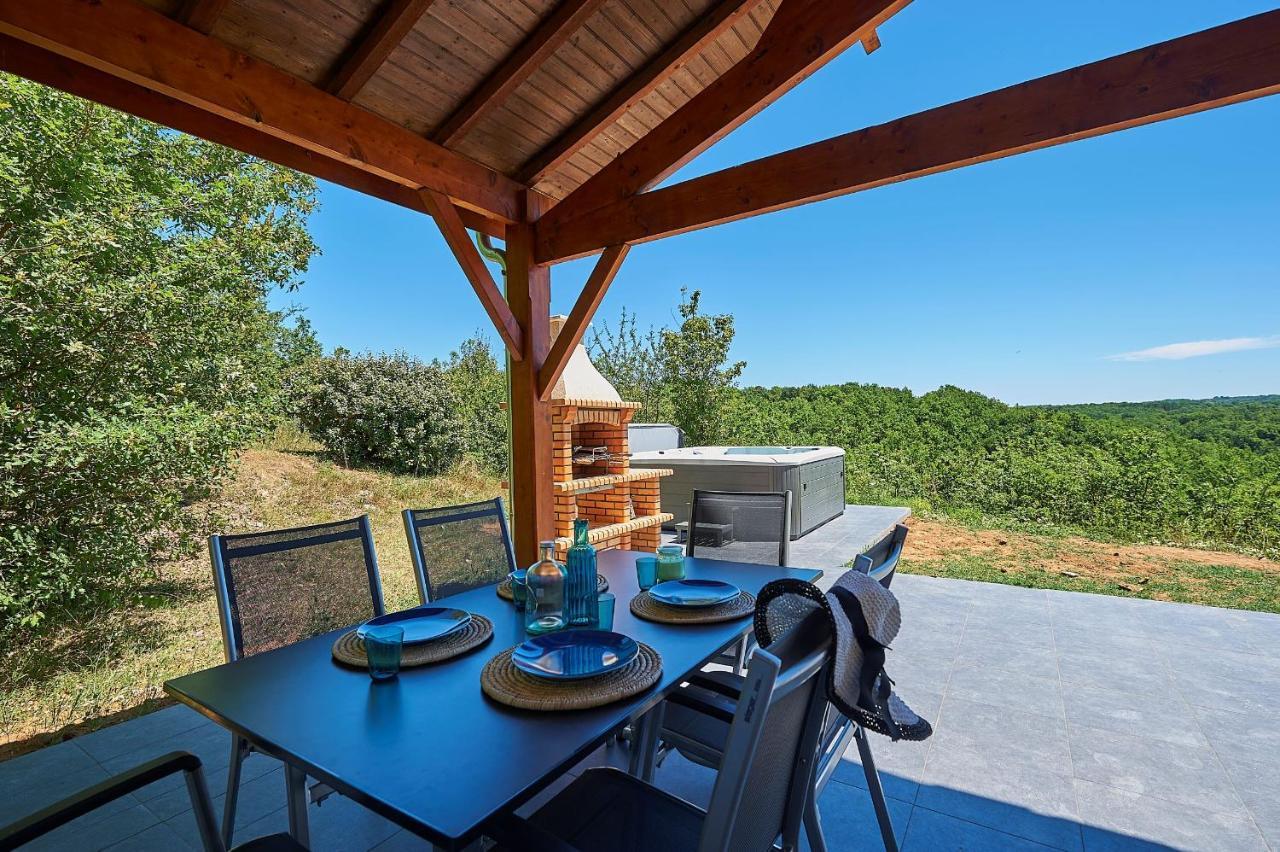 Francecomfort - Village Des Cigales Mauroux  Exterior photo